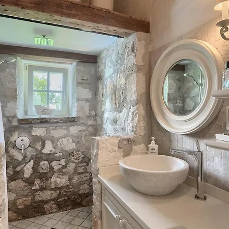 度假居 Lavender Radetići